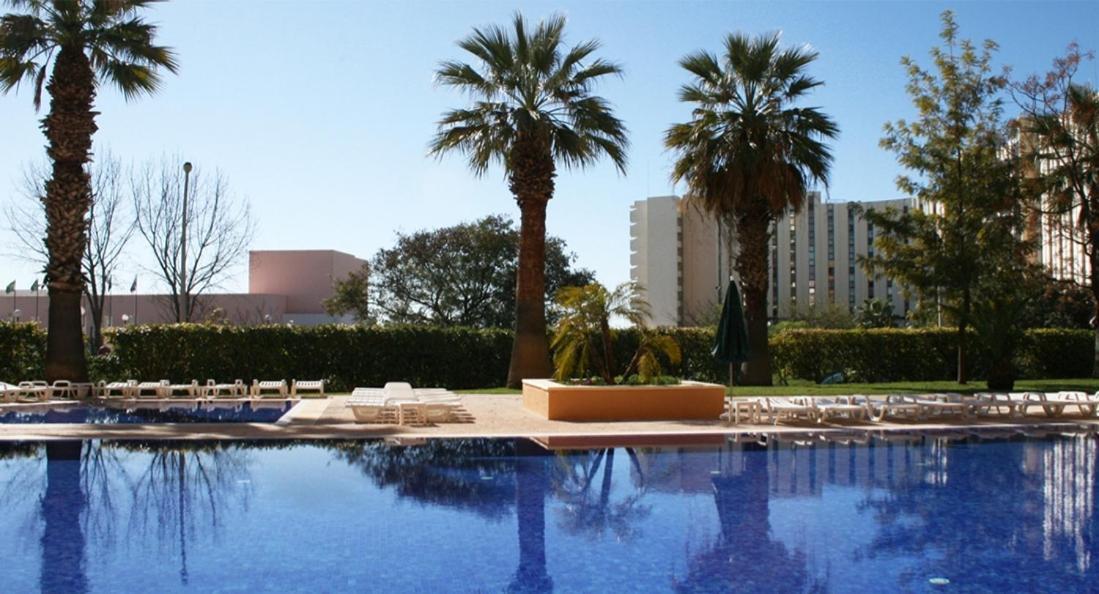 Dom Pedro Portobelo Aparthotel Vilamoura Luaran gambar